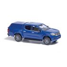 Busch - 1/87 NISSAN NAVARA MIT HARDTOP BLAU 2015 (7/24) *