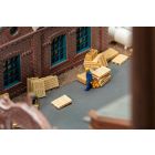 Faller - 1/160 PALLETTRUCK MET PALLETS (5/24) *