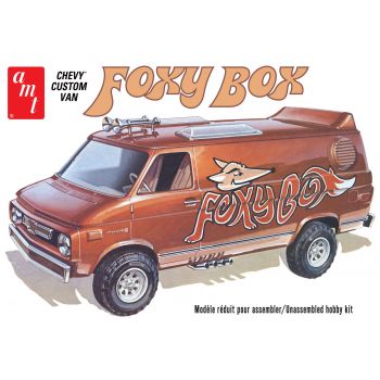AMT - 1/25 CHEVY VAN FOXY BOX 1975