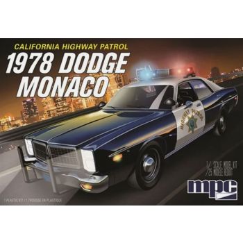 MPC Models - 1/25 DODGE MONACO CHP AMERICAN POLICE CAR 1978