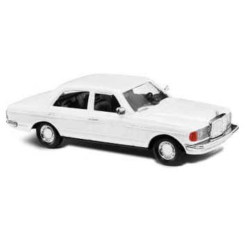 Busch - Bausatz: Mercedes-benz W123 Limousine 1977 (5/21) * - BA60211