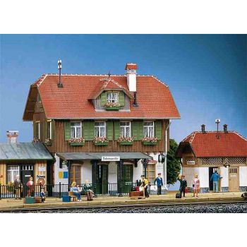 Pola - Bahnhof Schönweiler
